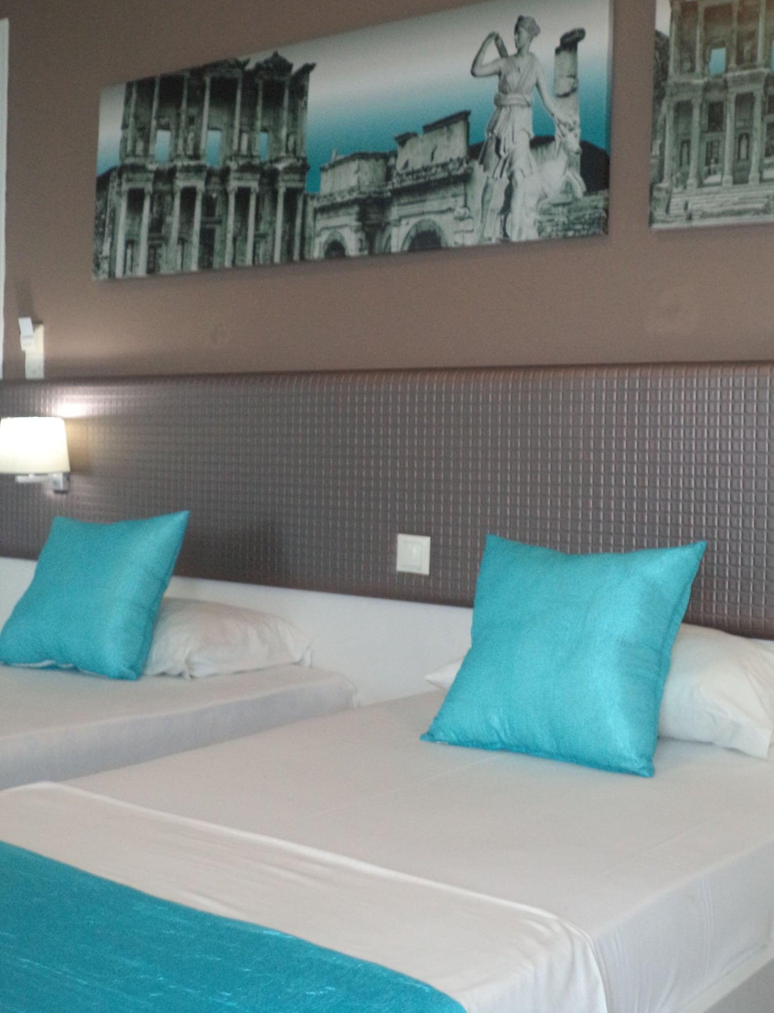 Blue Nest Hotel Tigkaki  Ngoại thất bức ảnh