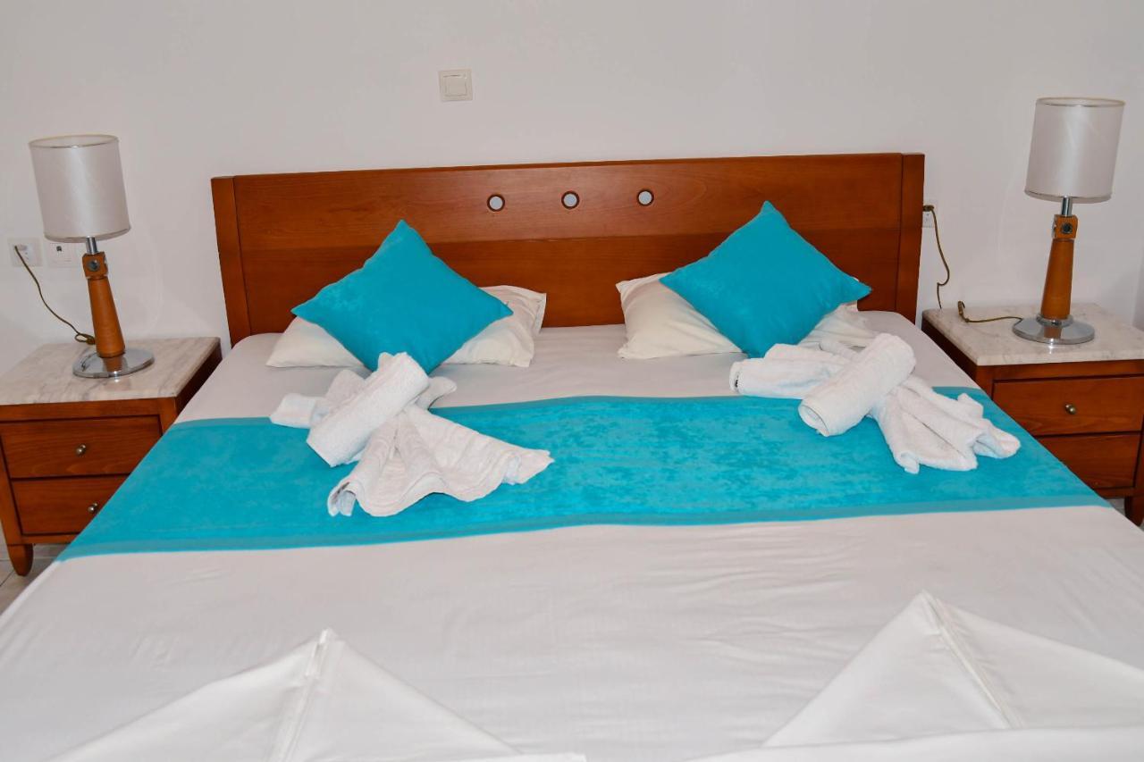 Blue Nest Hotel Tigkaki  Ngoại thất bức ảnh