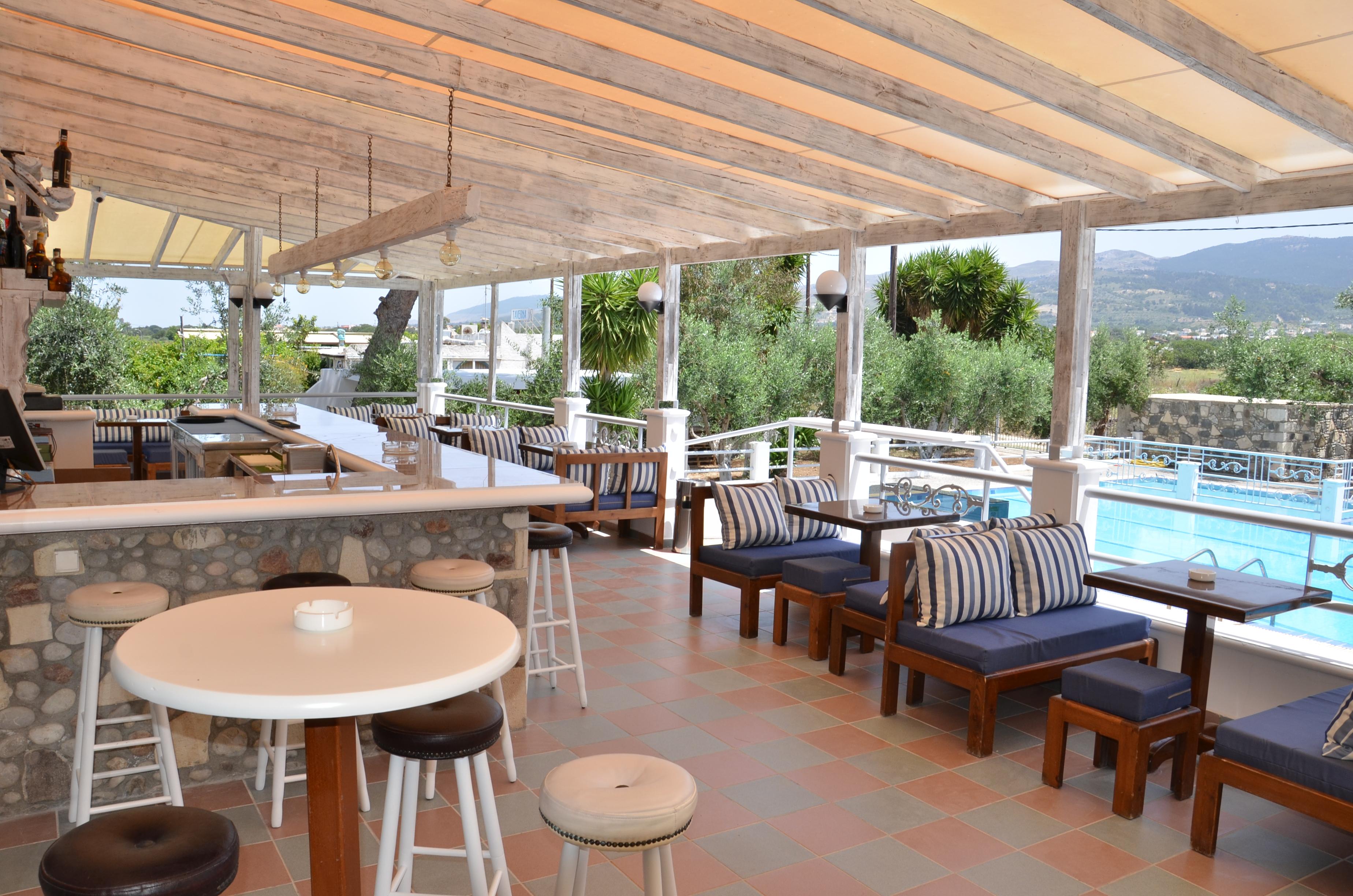Blue Nest Hotel Tigkaki  Ngoại thất bức ảnh