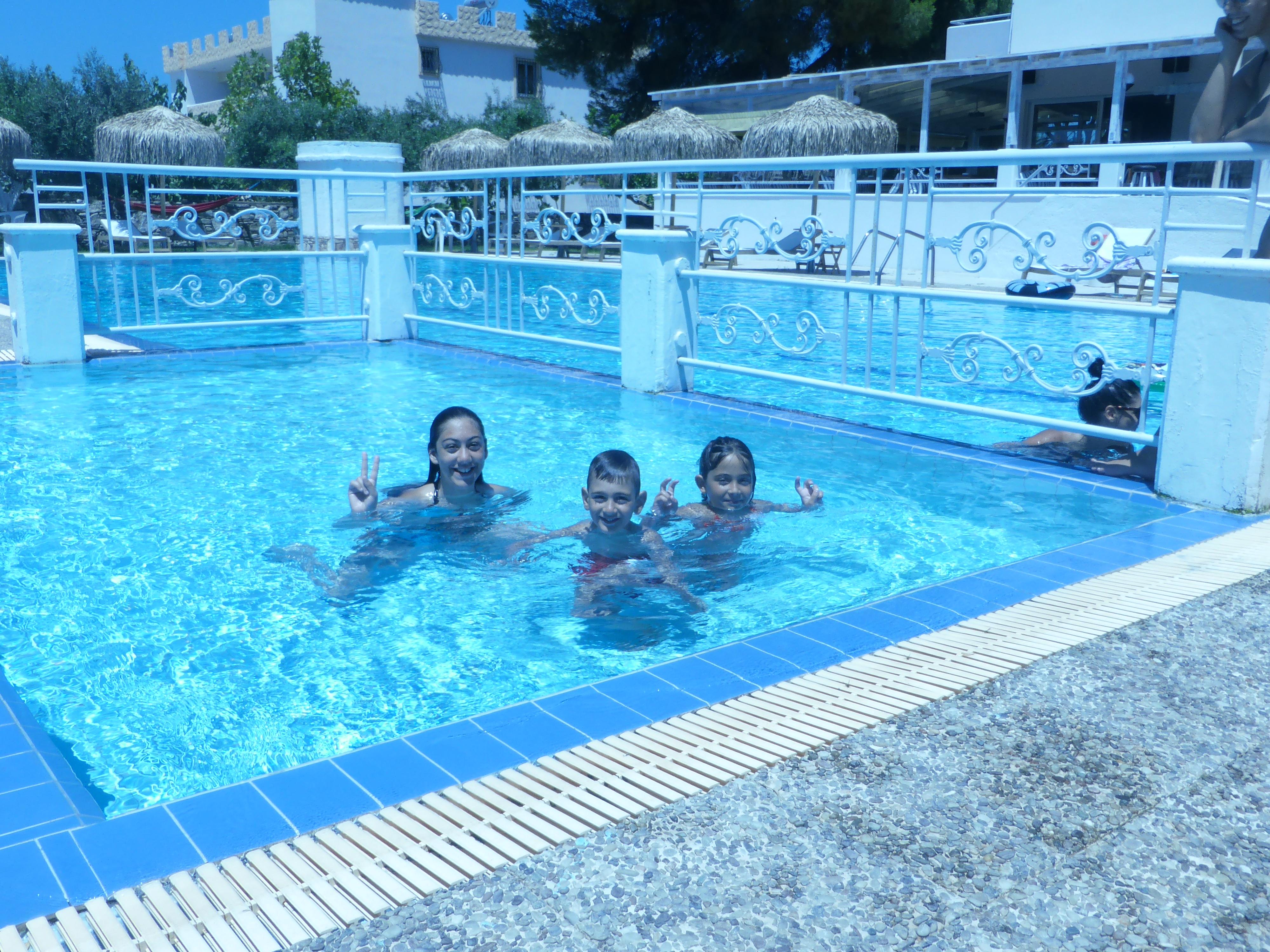 Blue Nest Hotel Tigkaki  Ngoại thất bức ảnh
